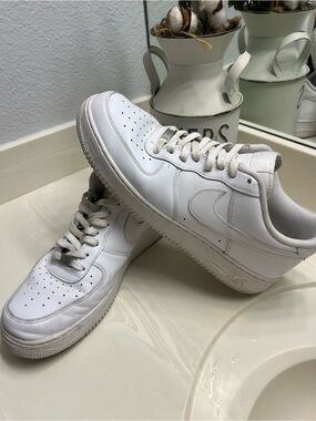 Nike White Low-Top Leather Sneakers